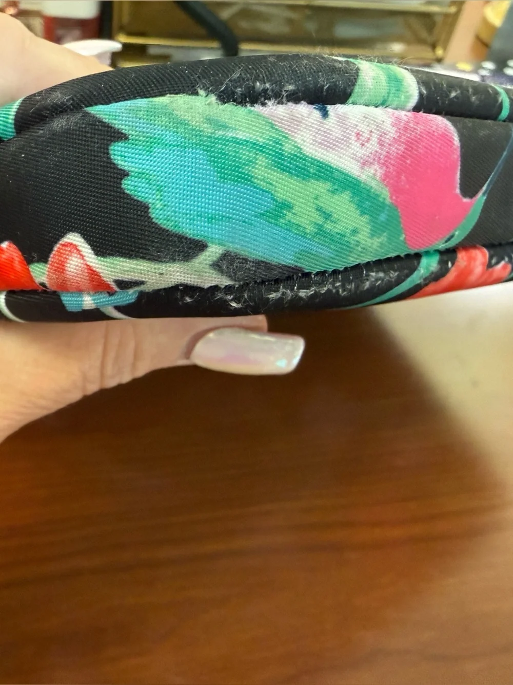 Kate spade Wilson lane hummingbird floral print black laptop sleeve 13”